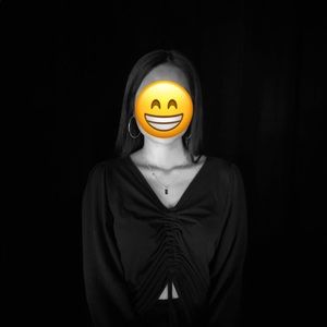 🌺3/$30🌺 OAK+FORT drawstring top